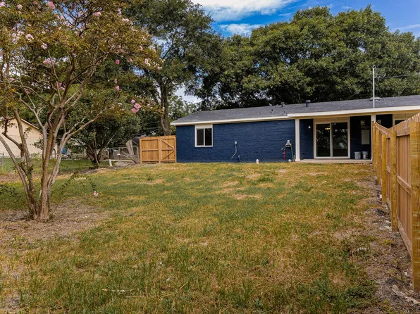 811 Matchett St, Brenham, TX 77833