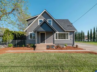 3021 D St NE, Salem, OR