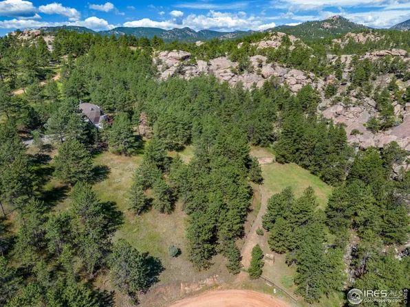 1045 Colard Ln, Lyons, CO 80540