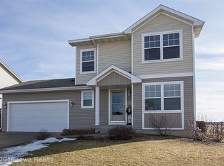 10262 Providence Ct, Johnston, IA 50131