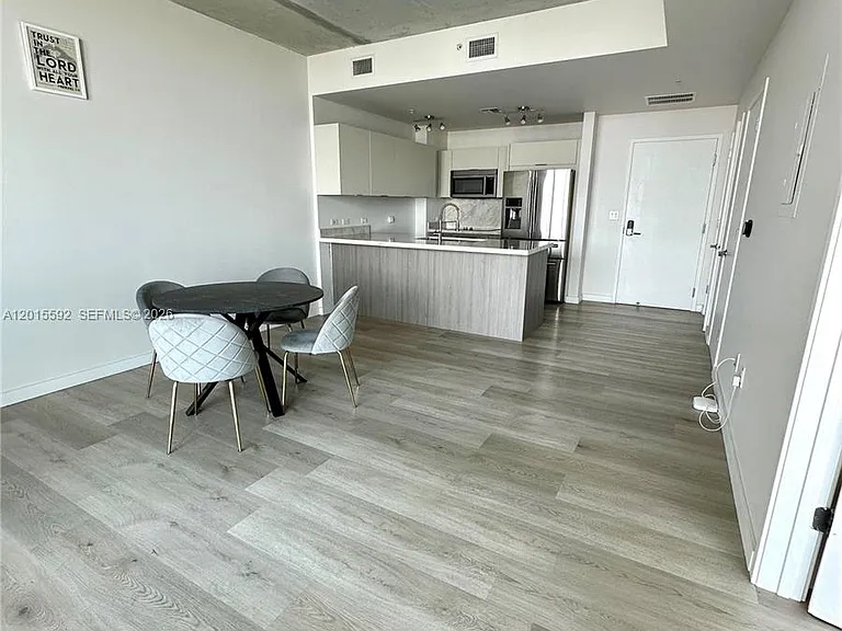 3301 NE 1st Ave #H1811 — Photo 6