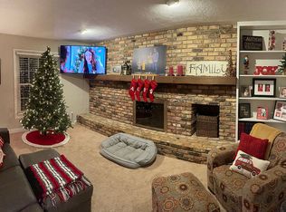 4721 Belle Ave, Davenport, IA 52807