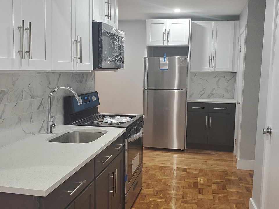 1st image of 523 Riverdale Ave #3