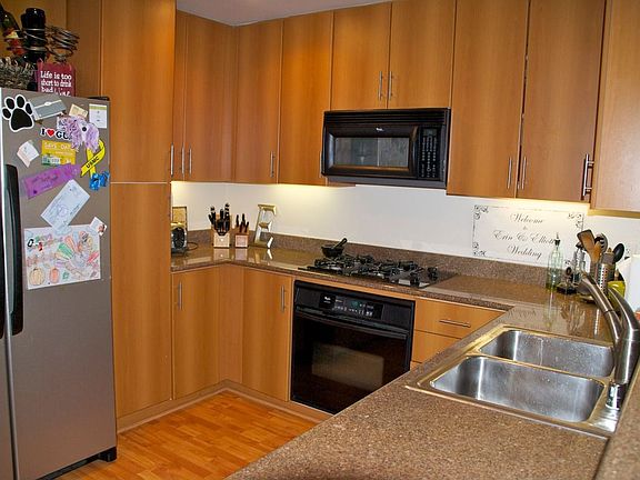 4th image of 1225 Island Ave Unit 117