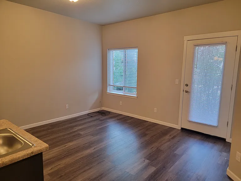 1540 23rd St SE #331 — Photo 3