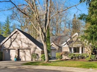 1810 Bellevue Way NE, Bellevue, WA