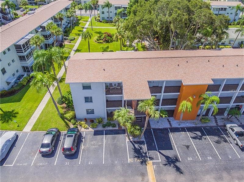 1st image of 2204 Canal Dr #D1