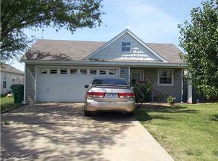 2964 NW Chestnut Ave, Springdale, AR 72762