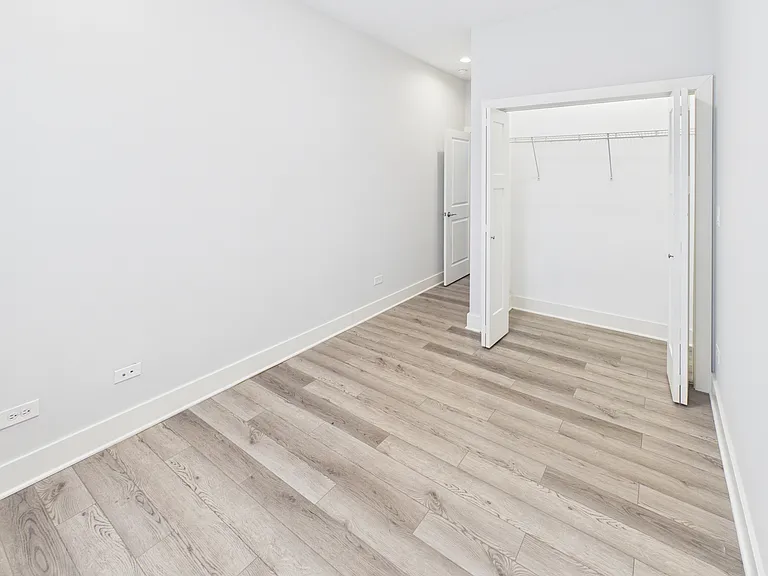 6632 S Kenwood Ave #2 — Photo 14
