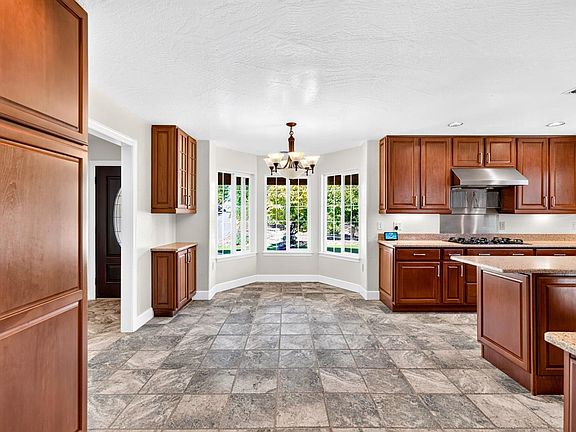 4th image of 4336 Brooks Rd