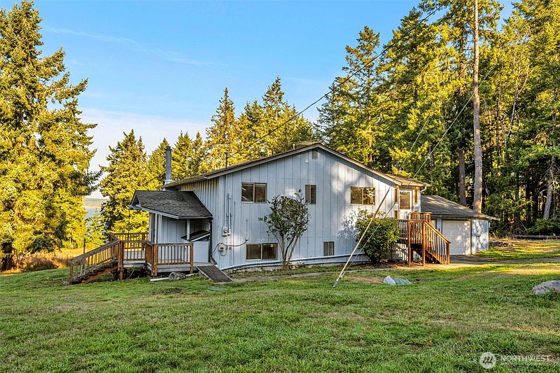 2nd image of 10318 Morris Boulevard