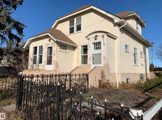 5014 51st Ave, Vegreville, AB T9C1M1