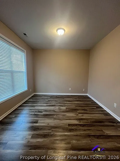 3 bed, 2.5 bath, 1801 sqft, $2,000 — Photo 3