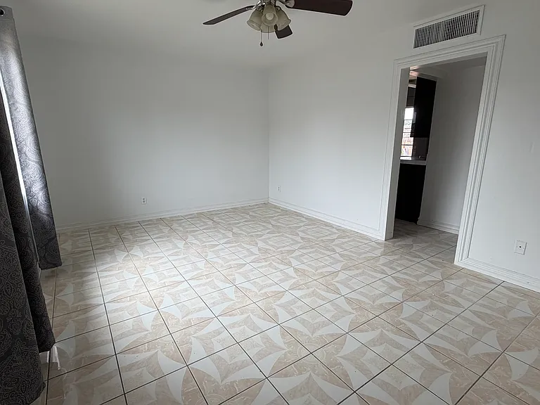 745 E Weldon Ave #2 — Photo 4
