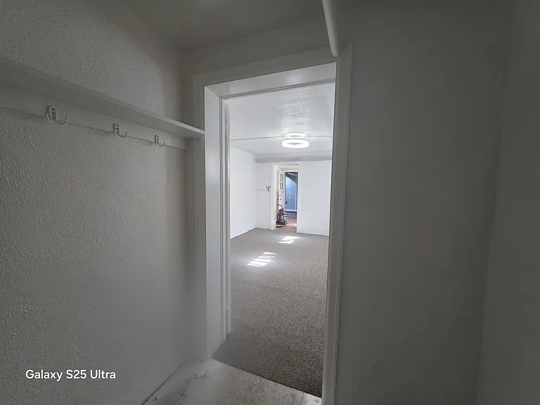 1422 E 8th Ave #13 — Photo 5
