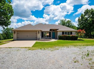 4951 Dixie Ln, Benton, AR 72019