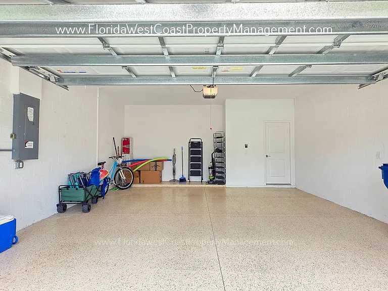 6394 Grandview Hill Ct — Photo 40