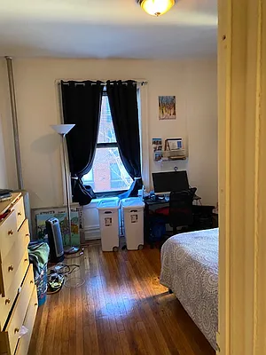 Rented by B Gans Management | media 17