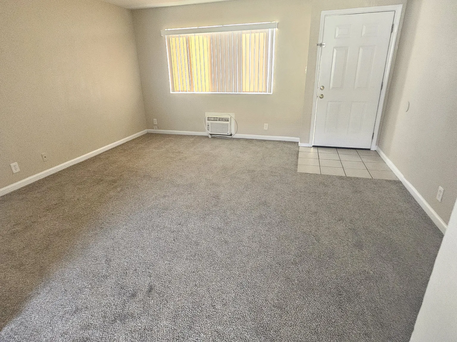 613 L Street/1016 West 7th — Photo 2