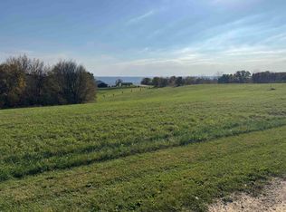 38 Grand View Ct, De Soto, WI 54624