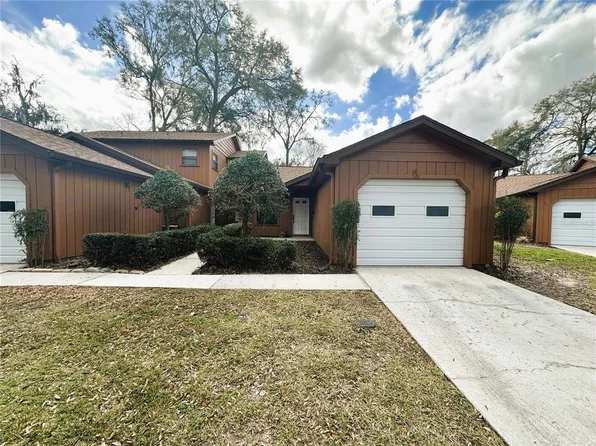 2701 NE 10TH STREET #201, OCALA, FL 34470