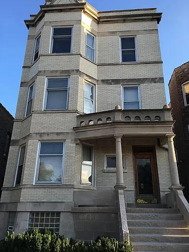 2125 W Augusta Blvd #1 Photo 1