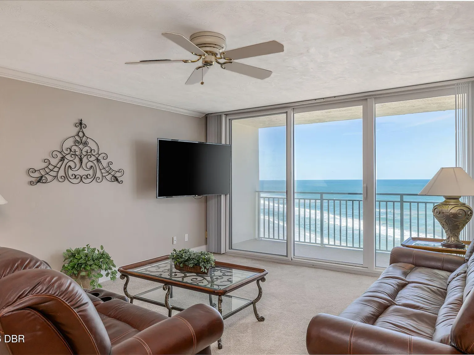 2 bed, 2.0 bath, 1380 sqft, $2,950 — Photo 4