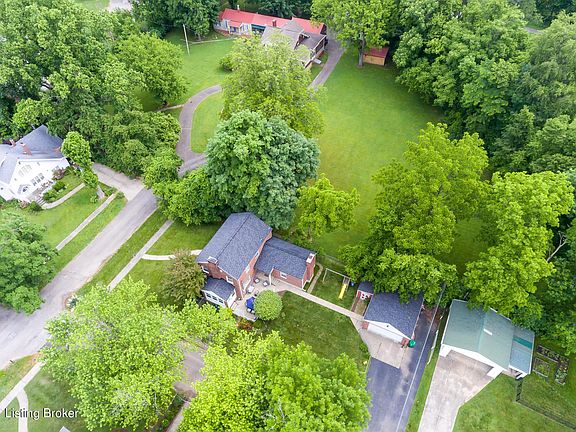 4th image of 2216 Sieger Villa Ct