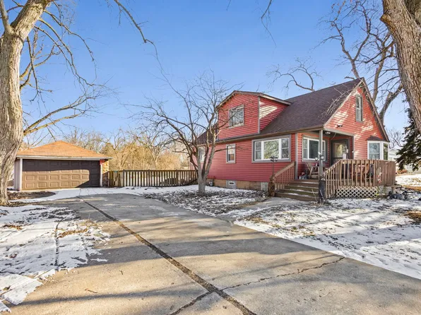 5875 Walnut Ave, Downers Grove, IL 60516