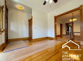 2431 N Artesian Ave #1, Chicago, IL 60647