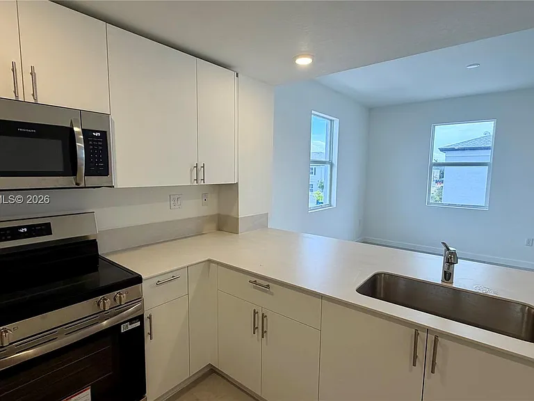 15601 SW 280th #1 — Photo 5
