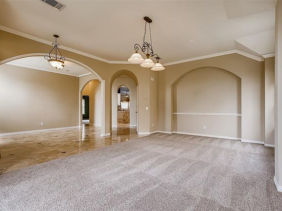 3rd image of 436 Crestview Point Dr