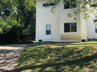 701 Ridgeview Dr APT 1, Frankfort, KY 40601