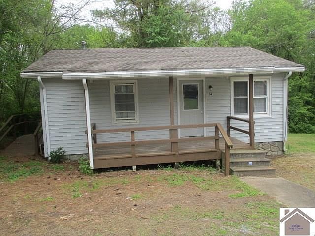 1st image of 94 Wood Ave