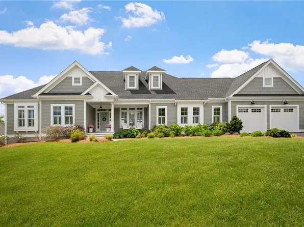 155 E Matunuck Farm Dr, South Kingstown, RI 02879