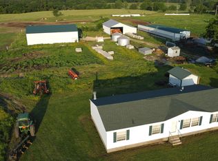 5867 Unicorn Rd, Wentworth, MO 65723