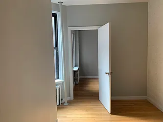 Rented by Salon Realty Corp