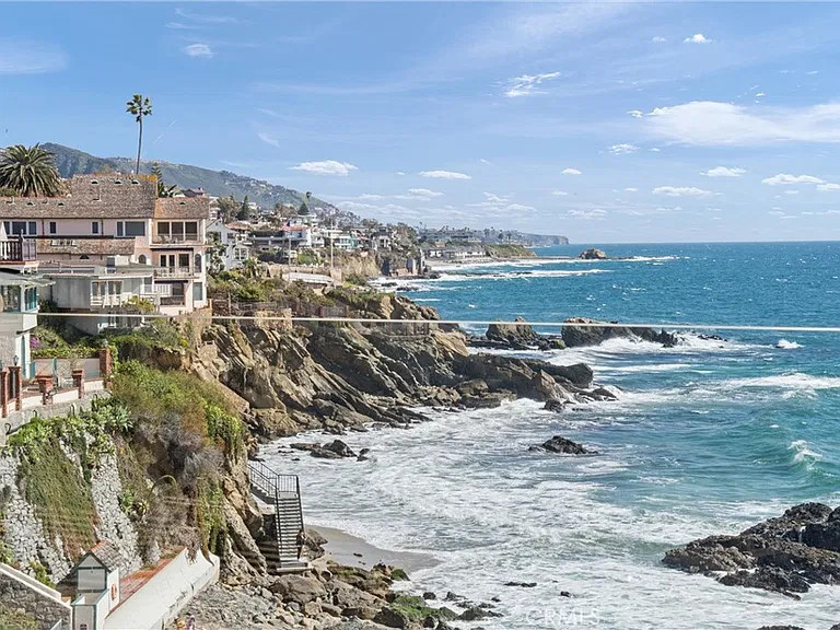 1911 Ocean Way — Photo 38