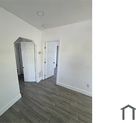 6219 SW 30th St #5 — Photo 15