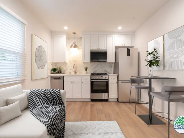 Penmar Bungalows, 2236 Penmar Ave #2238, Venice, CA 90291