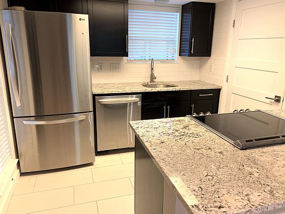 2nd image of 1510 W North Loop Blvd APT 913