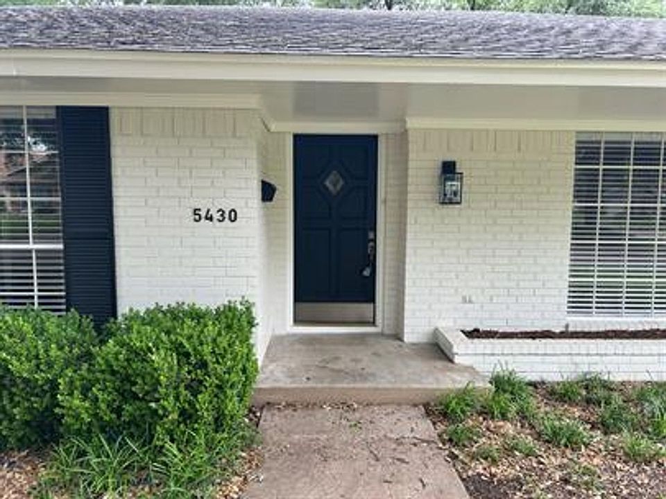 1st image of 5430 Lake Lindenwood Dr