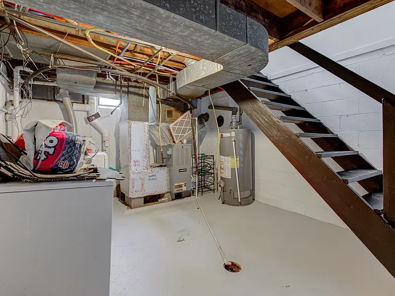 4610 Rookwood Ave — Photo 25