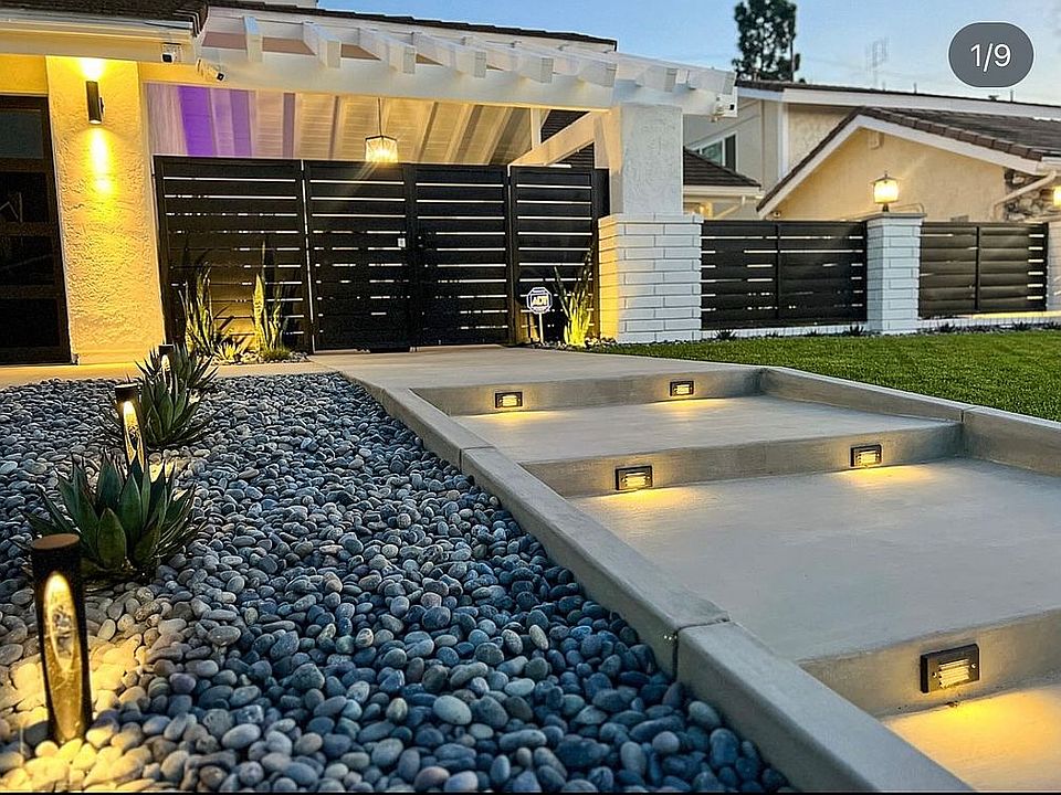2nd image of 10094 Sunn Cir