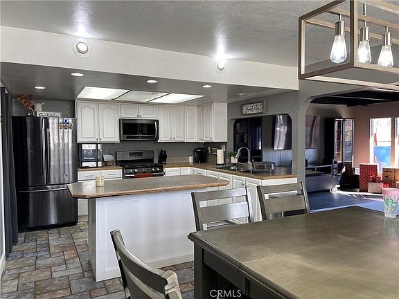 3rd image of 2049 Princeton Dr