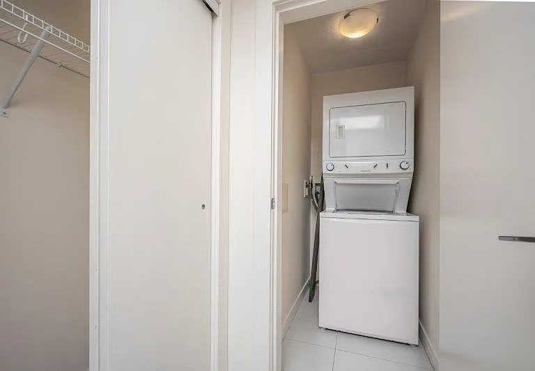 15233 1st St SE #213 — Photo 15