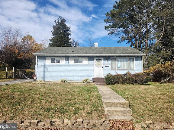 2nd image of 102 Cedarmere Rd