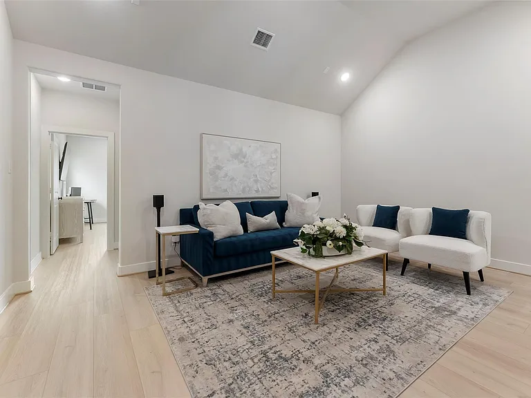 2118 Bennet Ct — Photo 40