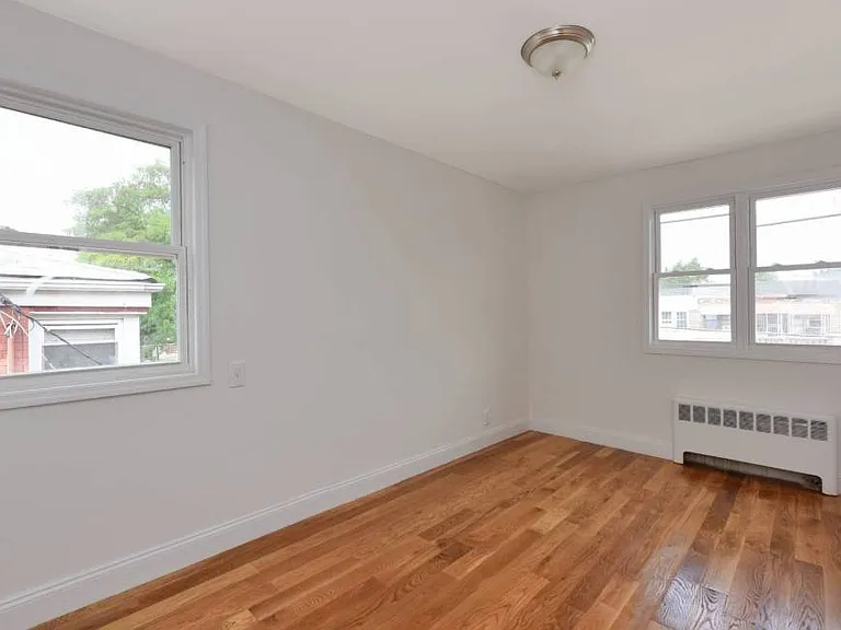 382 Rockaway Pkwy #2F — Photo 4