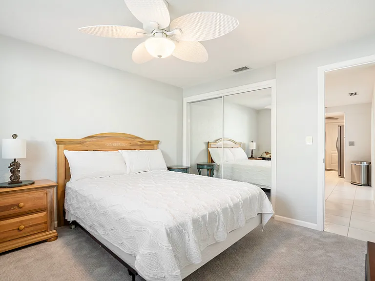 3003 W Vina Del Mar Blvd — Photo 46